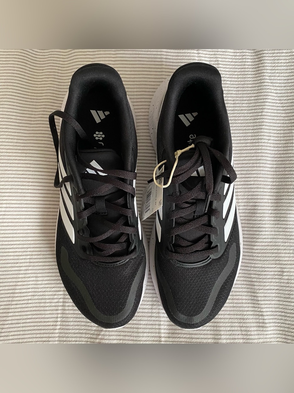 Adidas RunFalcon 5 W Women’s Size 7 NWT Black White NEW Sneakers Running Shoes